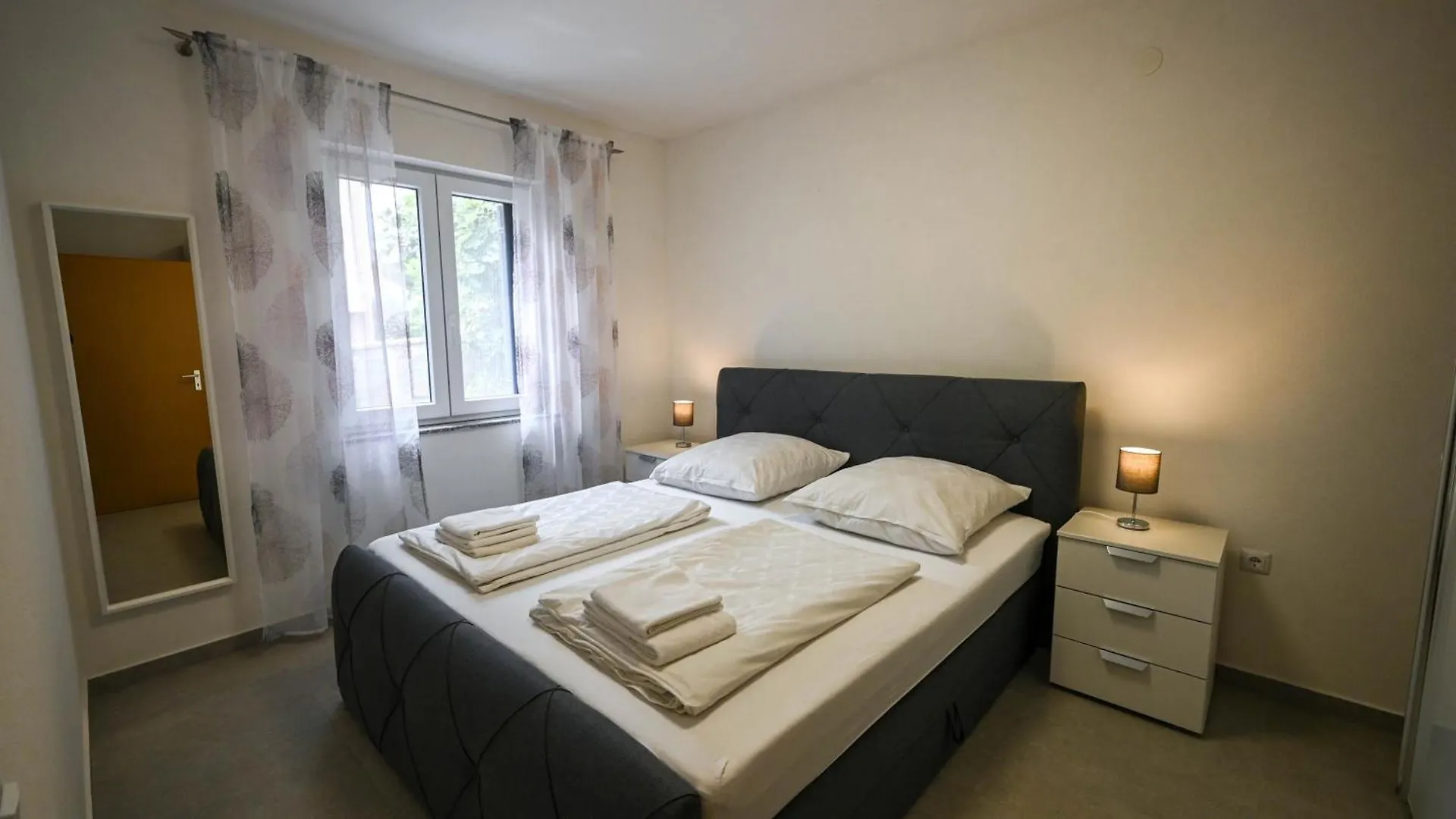 Casa Mira Apartments Liznjan