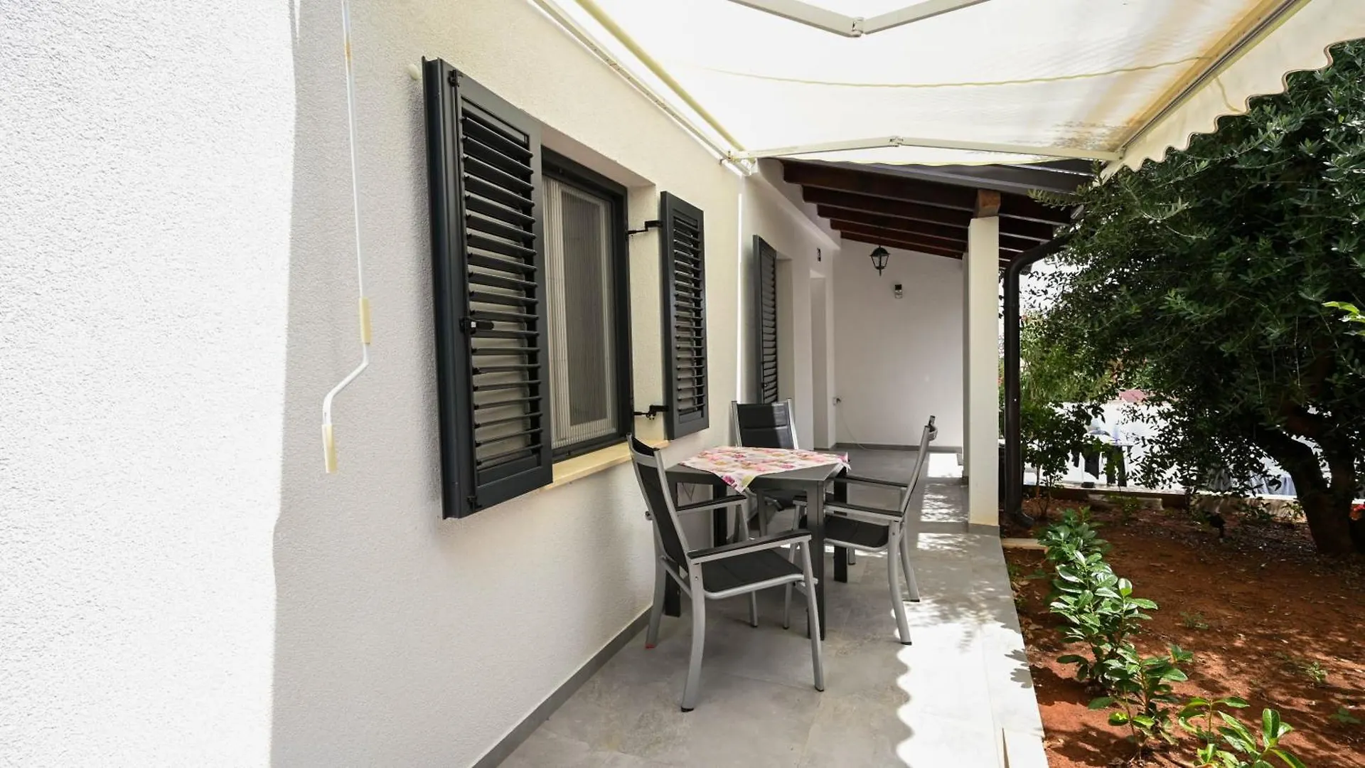 Casa Mira Apartments Liznjan