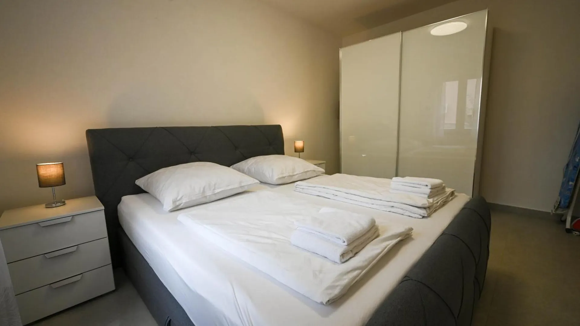 Casa Mira Apartments Liznjan